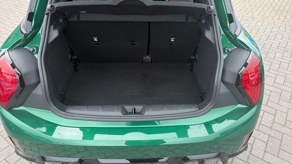 MINI Cooper 1.5 C Sport 5dr Auto Petrol Hatchback - Image 13