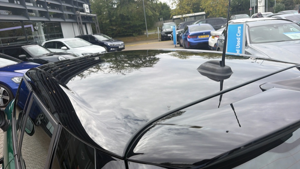 MINI Cooper 1.5 C Sport 5dr Auto Petrol Hatchback - Image 21