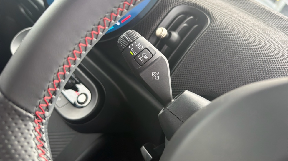 MINI Cooper 1.5 C Sport 5dr Auto Petrol Hatchback - Image 32
