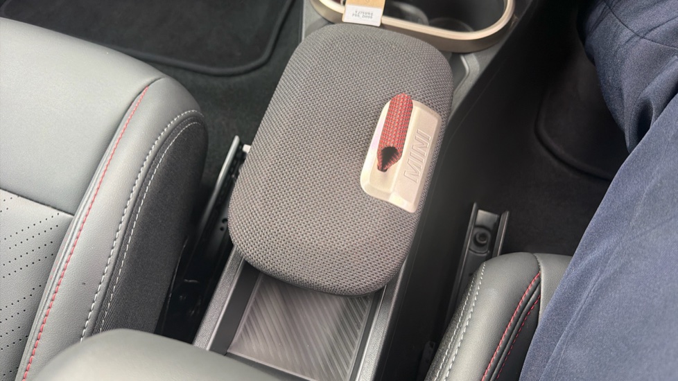 MINI Cooper 1.5 C Sport 5dr Auto Petrol Hatchback - Image 35