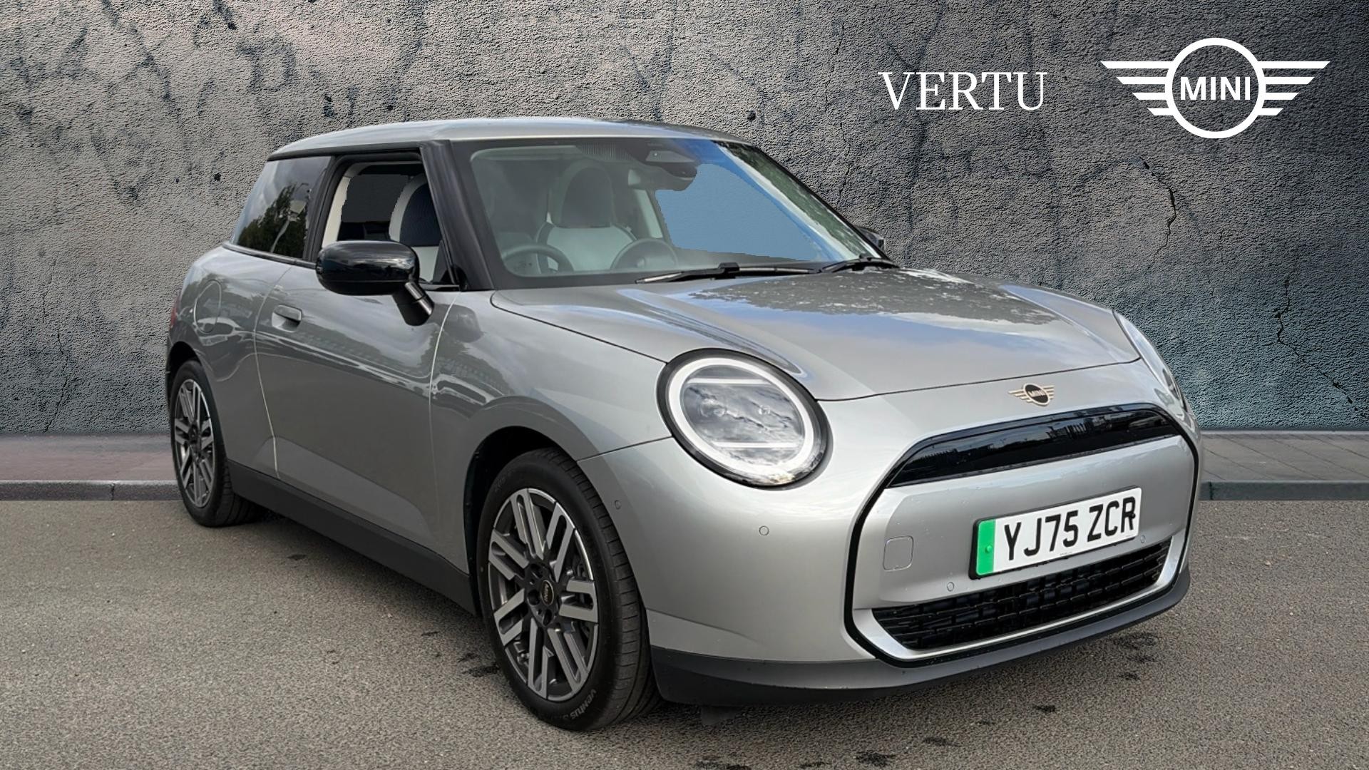 MINI Hatchback listing photo