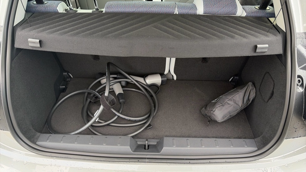 MINI Hatchback 135kW Cooper S Level 2 33kWh 3dr Auto Electric Hatchback - Image 13
