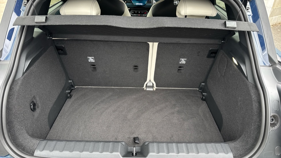 MINI Aceman 160kW SE Classic 54kWh 5dr Auto Electric Hatchback - Image 13