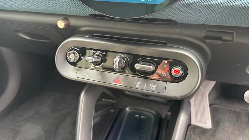 MINI Aceman 160kW SE Classic 54kWh 5dr Auto Electric Hatchback - Image 19
