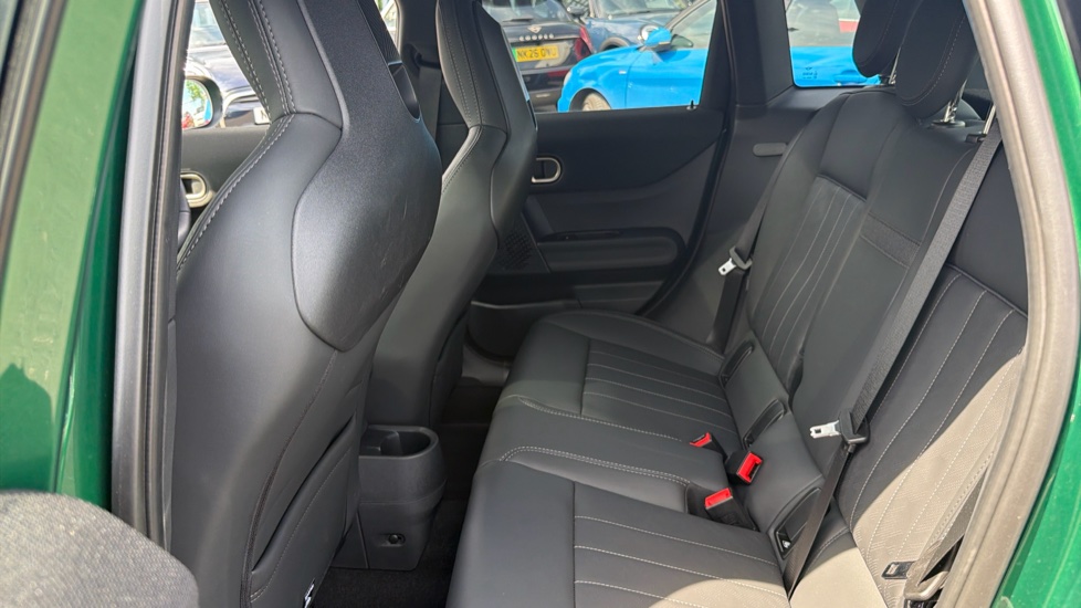 MINI Cooper 2.0 S Exclusive 5dr Auto Petrol Hatchback - Image 12