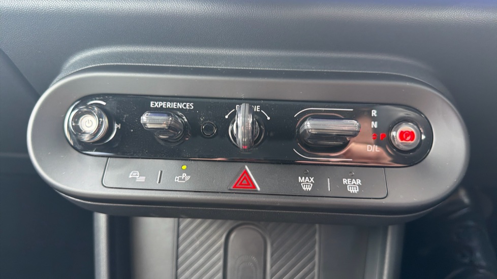 MINI Cooper 2.0 S Exclusive 5dr Auto Petrol Hatchback - Image 45