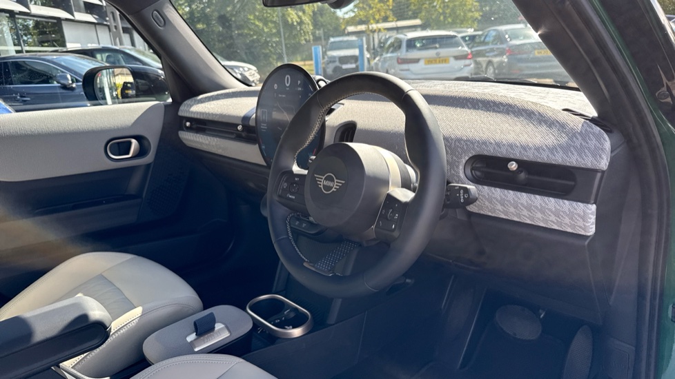 MINI Cooper 1.5 C Exclusive 5dr Auto Petrol Hatchback - Image 6