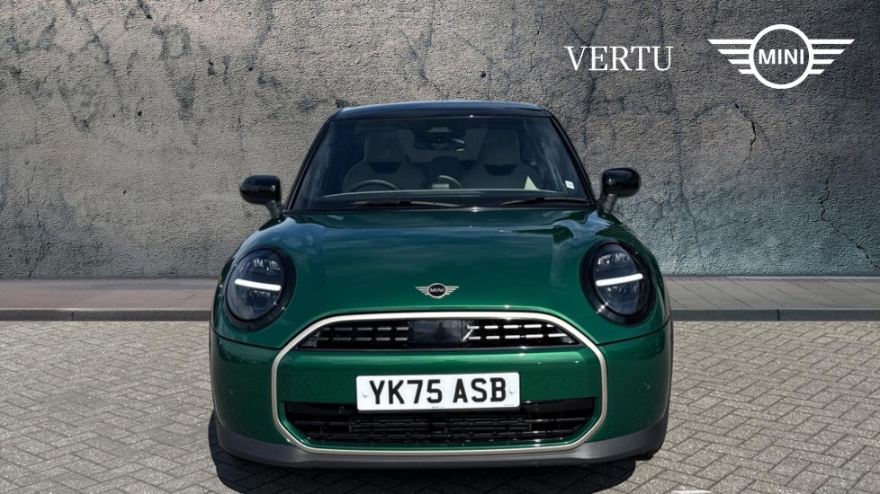 MINI Cooper 1.5 C Exclusive 5dr Auto Petrol Hatchback - Image 16