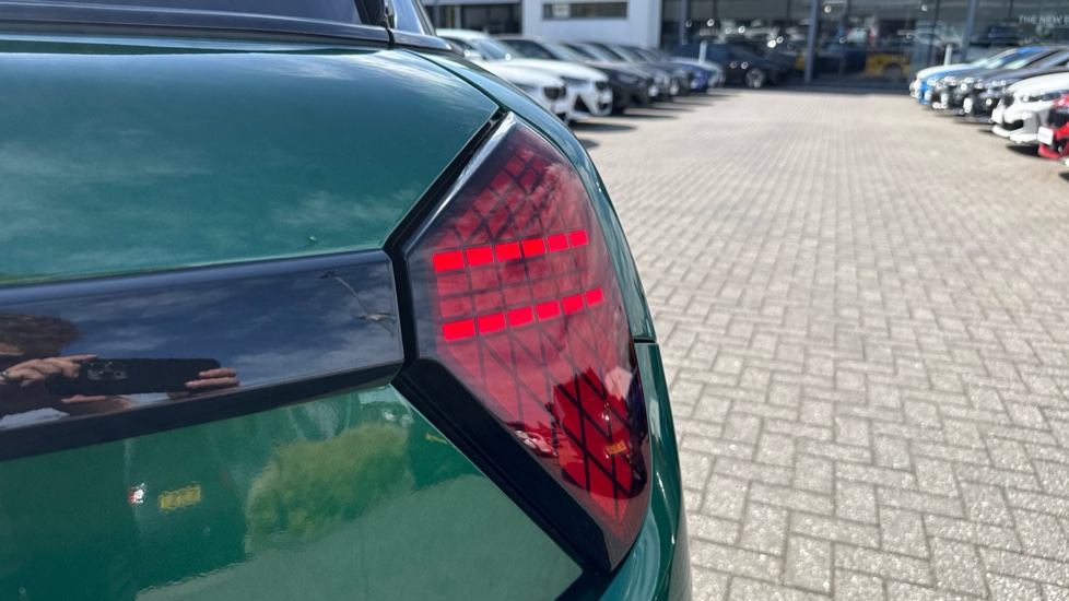 MINI Cooper 1.5 C Exclusive 5dr Auto Petrol Hatchback - Image 22