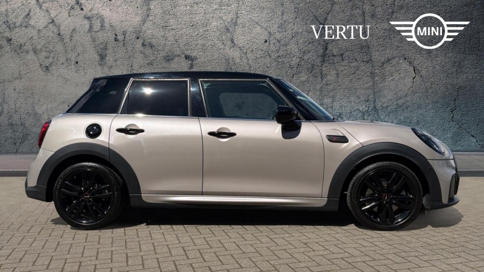 MINI Hatchback 2.0 Cooper S Sport 5dr Auto Petrol Hatchback - Image 3