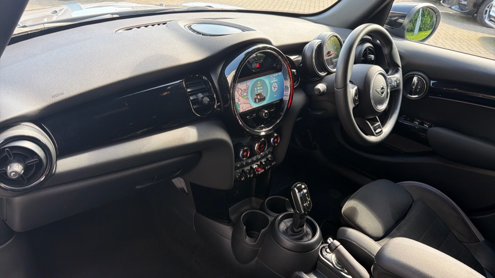 MINI Hatchback 2.0 Cooper S Sport 5dr Auto Petrol Hatchback - Image 7