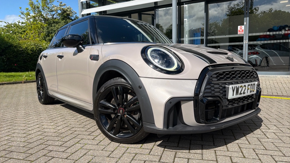 MINI Hatchback 2.0 Cooper S Sport 5dr Auto Petrol Hatchback - Image 21
