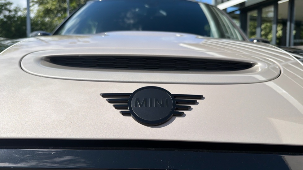 MINI Hatchback 2.0 Cooper S Sport 5dr Auto Petrol Hatchback - Image 24