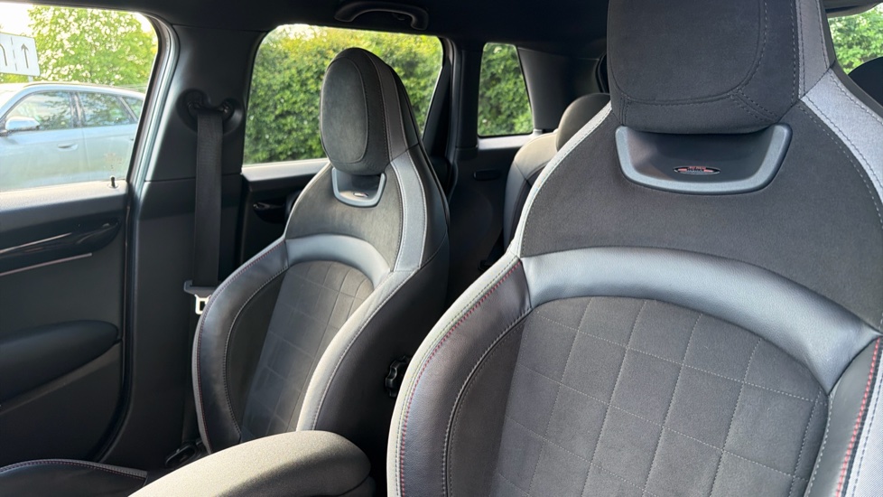 MINI Hatchback 2.0 Cooper S Sport 5dr Auto Petrol Hatchback - Image 36