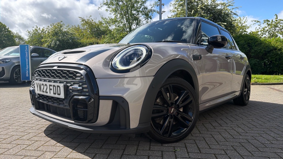 MINI Hatchback 2.0 Cooper S Sport 5dr Auto Petrol Hatchback - Image 39