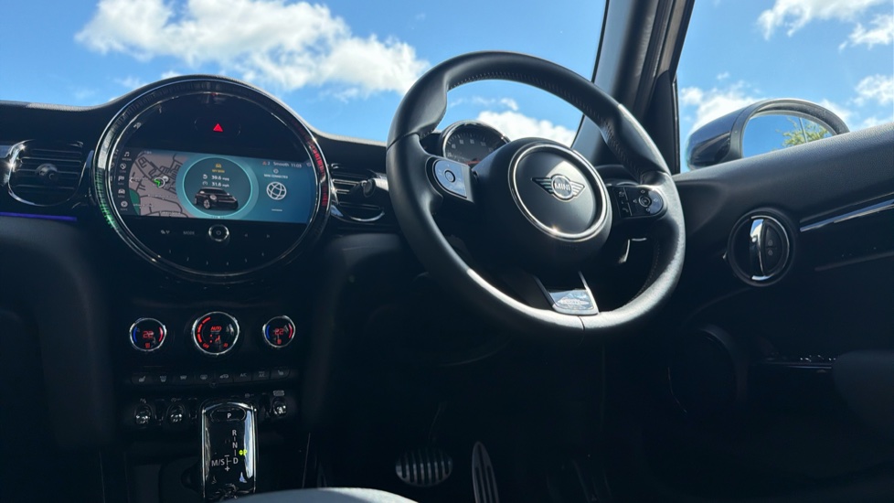 MINI Hatchback 2.0 Cooper S Sport 5dr Auto Petrol Hatchback - Image 43