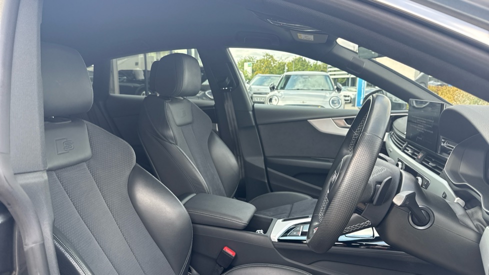 Audi A5 40 TDI 204 Quattro S Line 5dr S Tronic Diesel Hatchback - Image 11