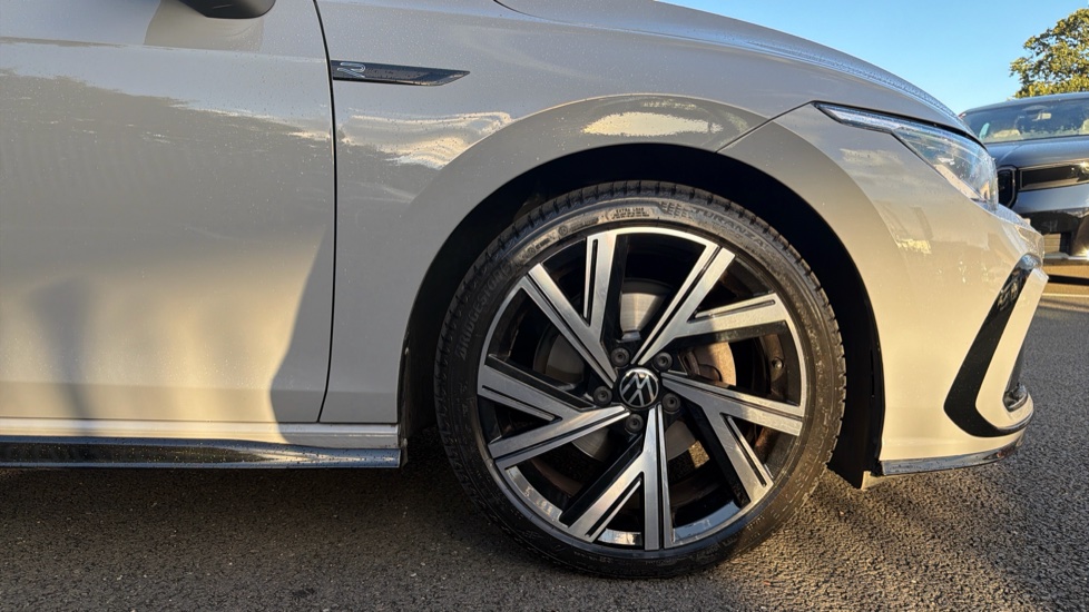 Volkswagen Golf 2.0 TDI 150 R-Line 5dr DSG Diesel Hatchback - Image 14