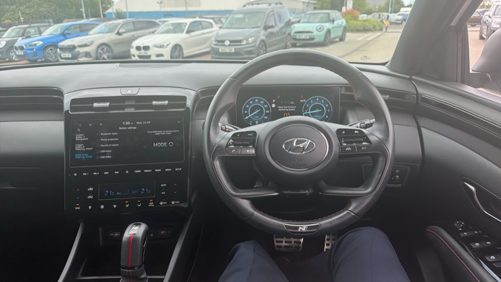 Hyundai TUCSON 1.6 TGDi 48V MHD N Line 5dr 2WD DCT Petrol Estate - Image 5