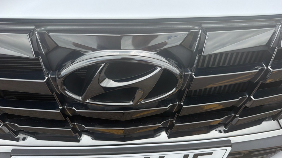 Hyundai TUCSON 1.6 TGDi 48V MHD N Line 5dr 2WD DCT Petrol Estate - Image 26
