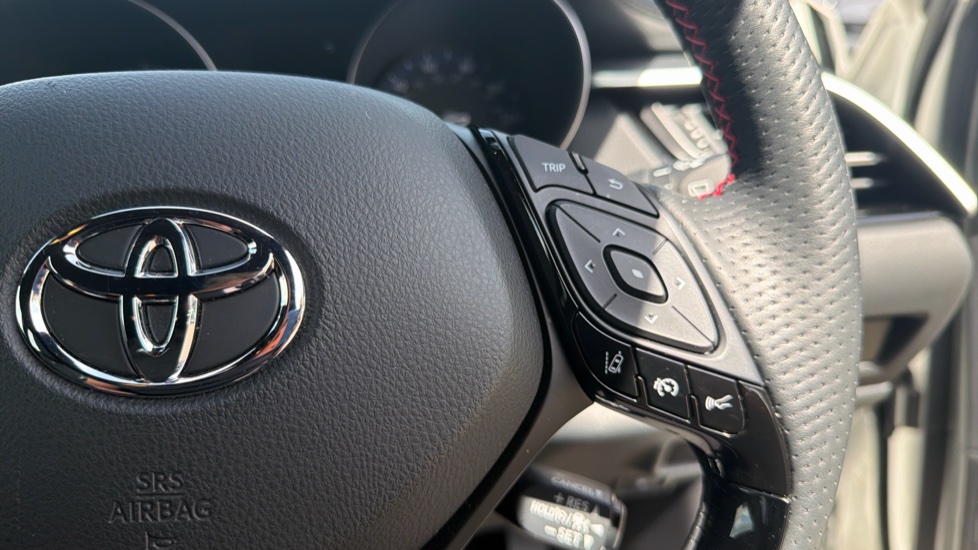 Toyota C-HR 1.8 Hybrid GR Sport 5dr CVT [Leather/JBL] Hybrid Hatchback - Image 18