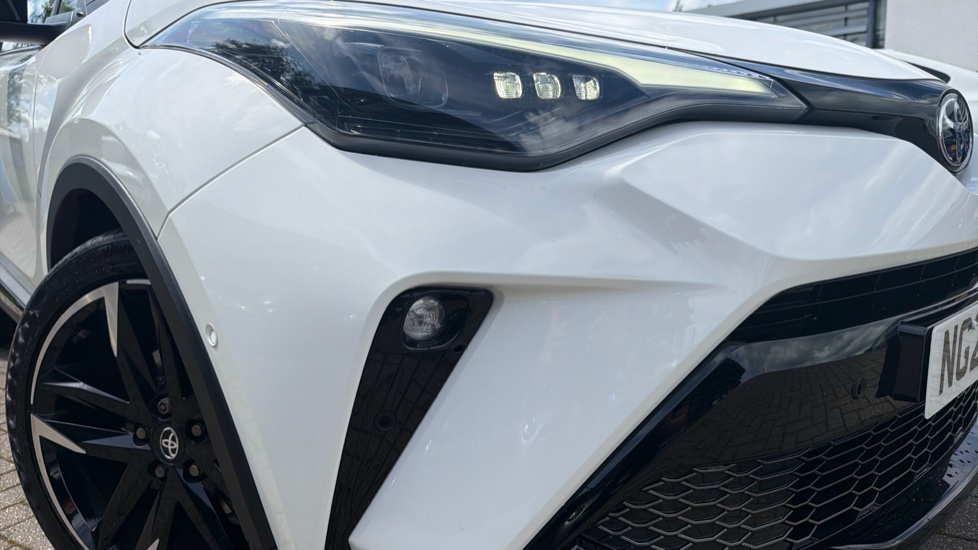 Toyota C-HR 1.8 Hybrid GR Sport 5dr CVT [Leather/JBL] Hybrid Hatchback - Image 22