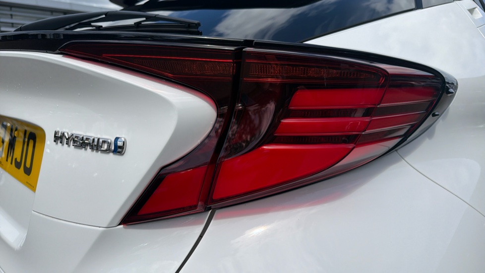Toyota C-HR 1.8 Hybrid GR Sport 5dr CVT [Leather/JBL] Hybrid Hatchback - Image 30