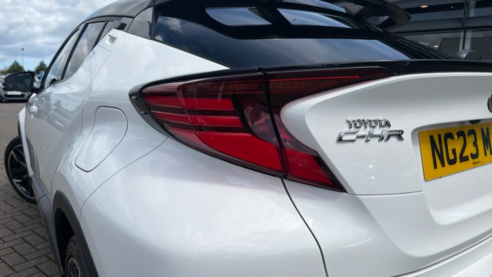 Toyota C-HR 1.8 Hybrid GR Sport 5dr CVT [Leather/JBL] Hybrid Hatchback - Image 33