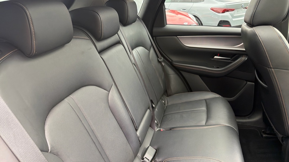Mazda CX-60 3.3d 254 Homura 5dr Auto AWD [Conv/DAP/Pan Rf] Diesel Estate - Image 12