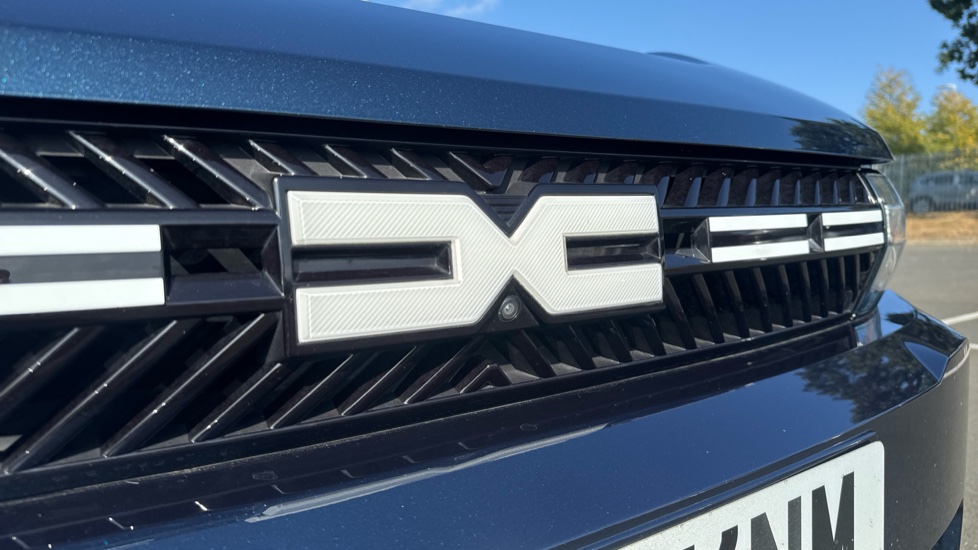 Dacia Bigster 1.8 Hybrid 155 Journey 5dr Auto Hybrid Estate - Image 26