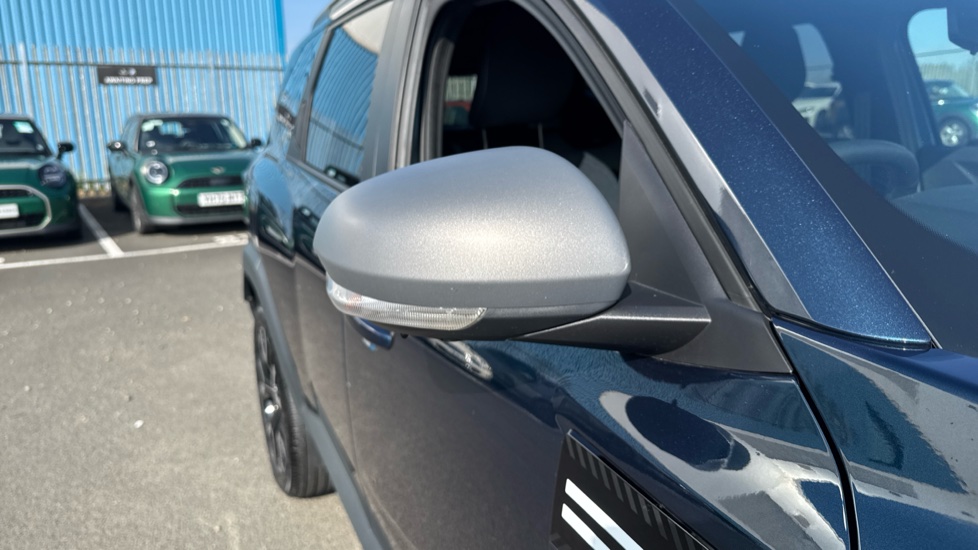 Dacia Bigster 1.8 Hybrid 155 Journey 5dr Auto Hybrid Estate - Image 27