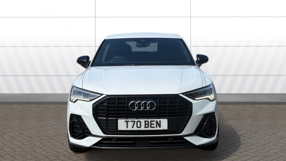 Audi Q3 35 TFSI Edition 1 5dr Petrol Estate - Image 16