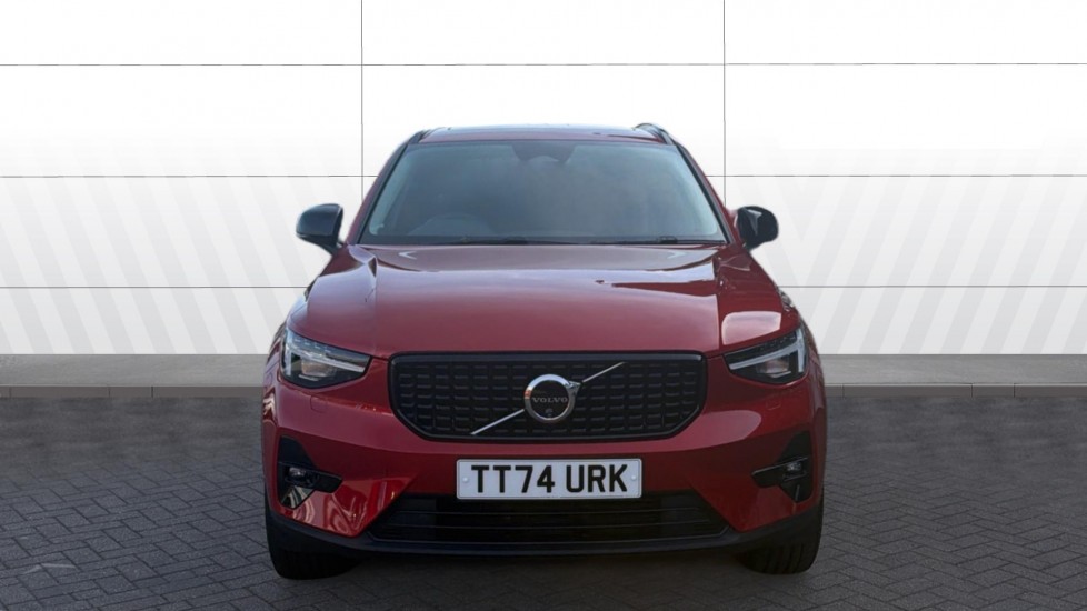 Volvo XC40 2.0 B4P Ultra Dark 5dr Auto Petrol Estate - Image 16