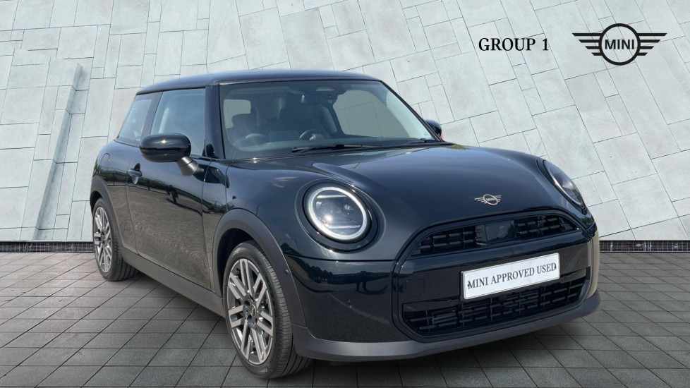 2024 MINI COOPER