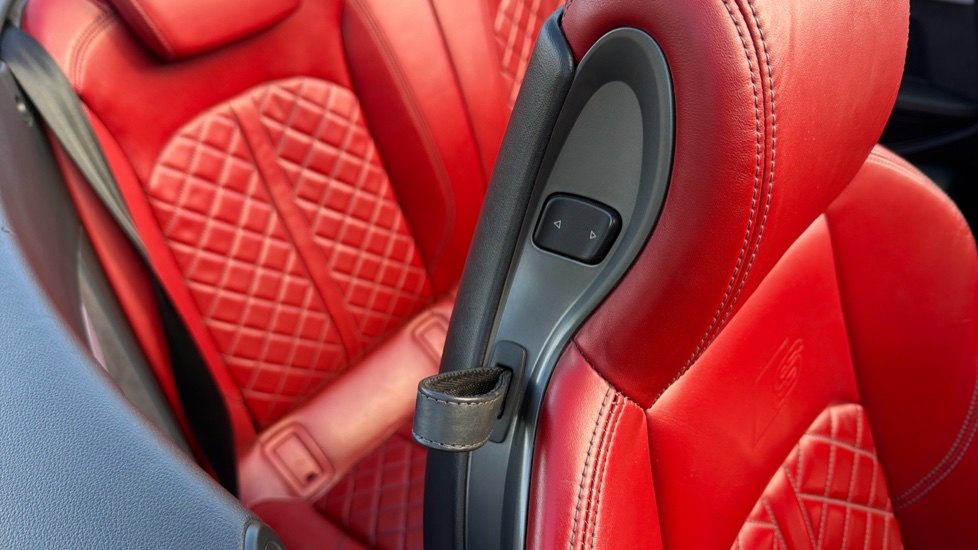 Audi A5 S5 Quattro 2dr Tiptronic Petrol Convertible - Image 35