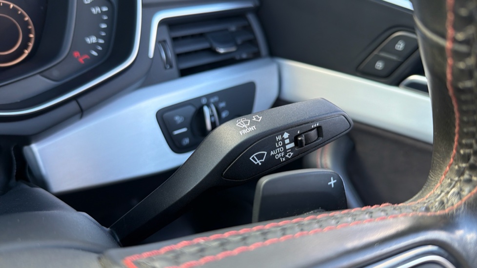 Audi A5 S5 Quattro 2dr Tiptronic Petrol Convertible - Image 42