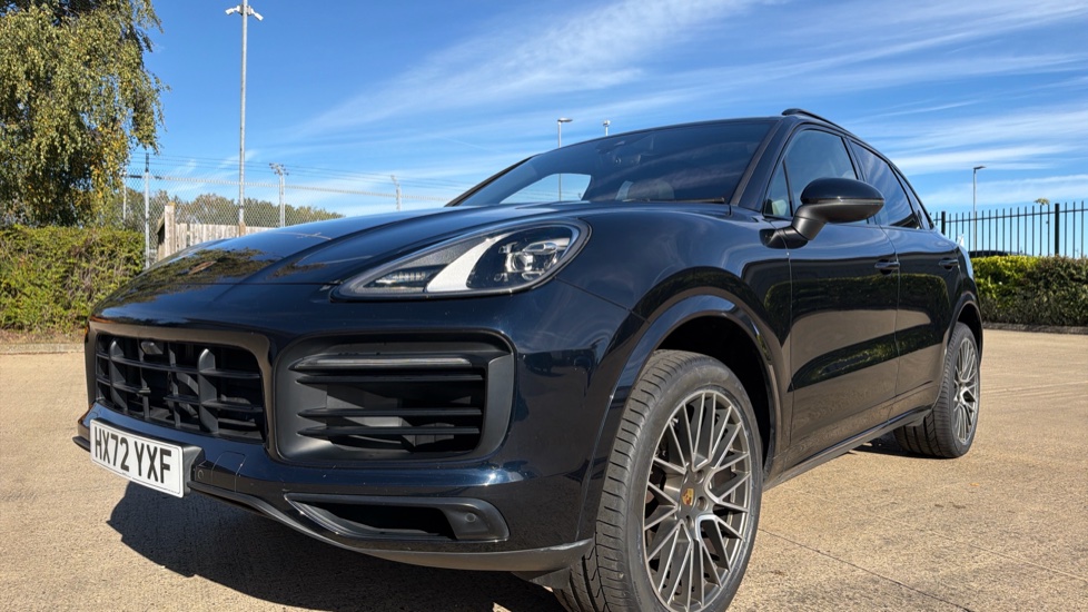 Porsche Cayenne Platinum Edition 5dr Tiptronic S Petrol Estate - Image 24