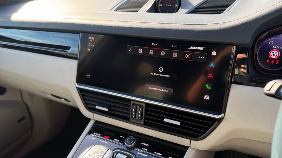 Porsche Cayenne Platinum Edition 5dr Tiptronic S Petrol Estate - Image 46