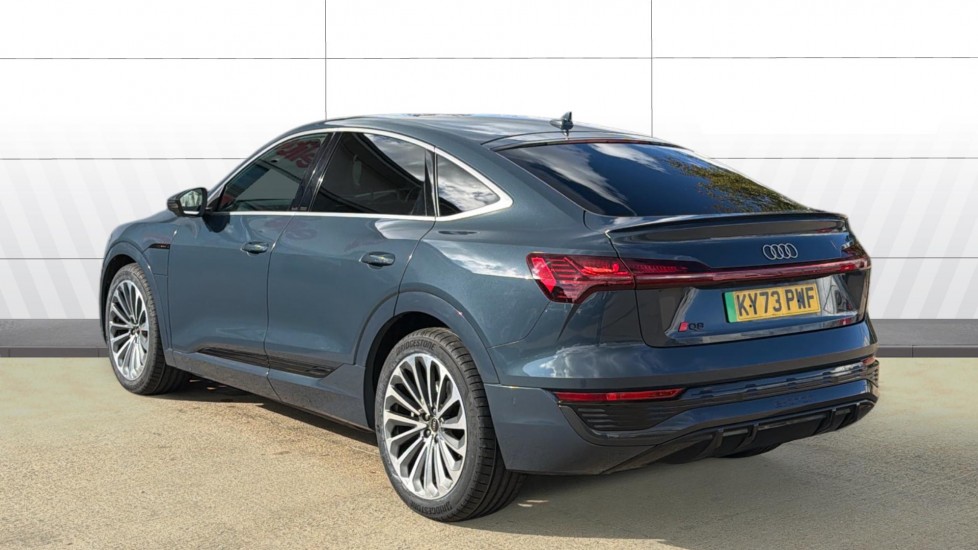 Audi Q8 250kW 50 Quattro 95kWh S Line 5dr Auto Electric Estate - Image 2