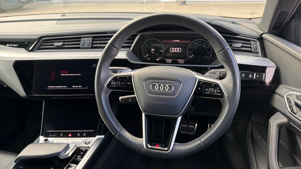 Audi Q8 250kW 50 Quattro 95kWh S Line 5dr Auto Electric Estate - Image 5