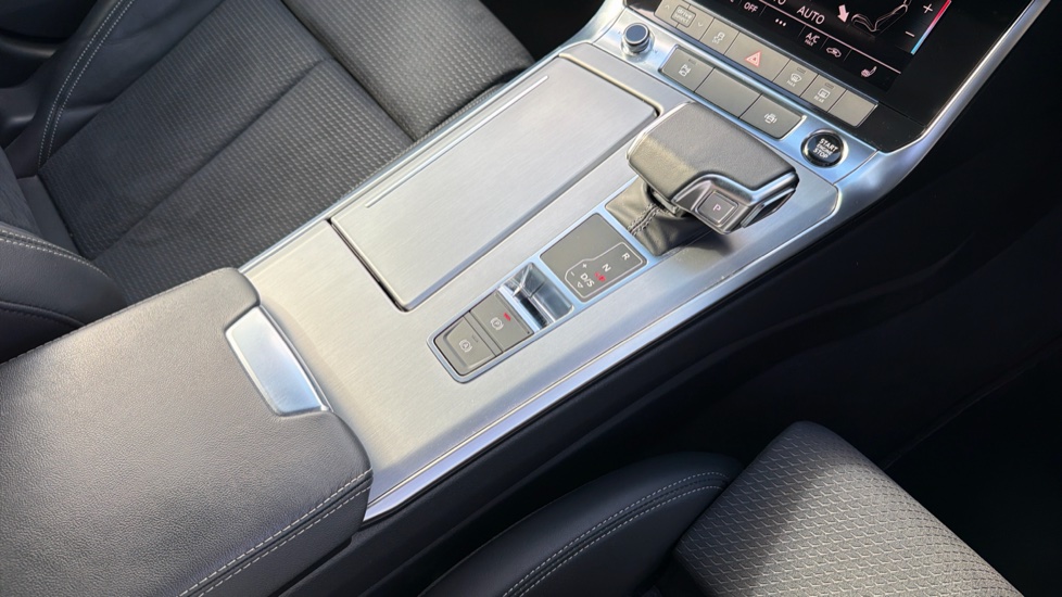Audi A6 40 TFSI S Line 4dr S Tronic [Tech Pack] Petrol Saloon - Image 10