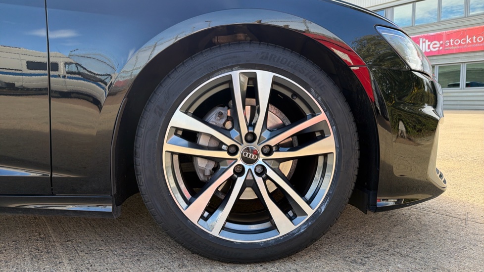 Audi A6 40 TFSI S Line 4dr S Tronic [Tech Pack] Petrol Saloon - Image 14
