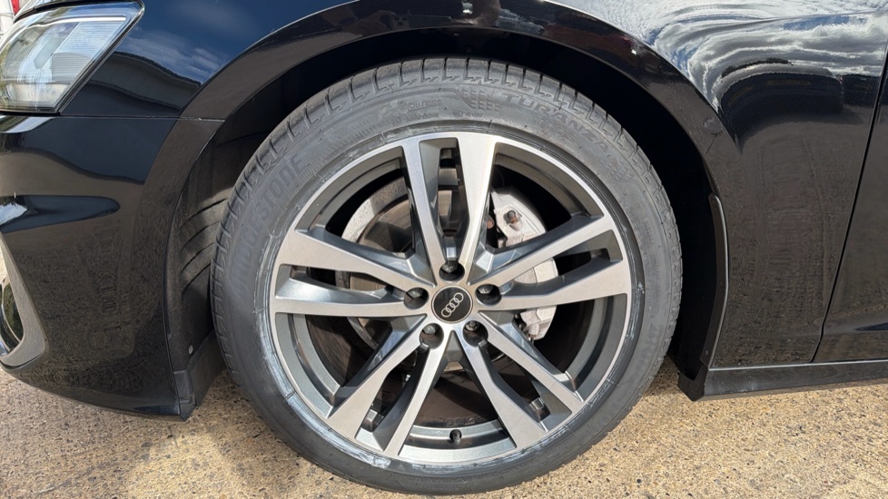 Audi A6 40 TFSI S Line 4dr S Tronic [Tech Pack] Petrol Saloon - Image 27