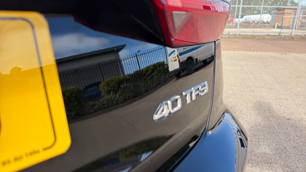 Audi A6 40 TFSI S Line 4dr S Tronic [Tech Pack] Petrol Saloon - Image 32
