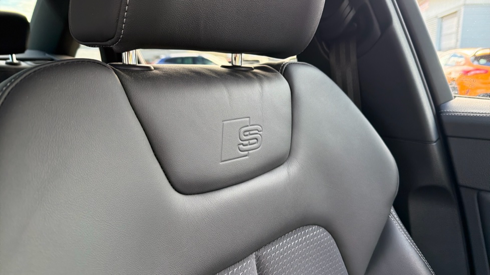 Audi A6 40 TFSI S Line 4dr S Tronic [Tech Pack] Petrol Saloon - Image 52