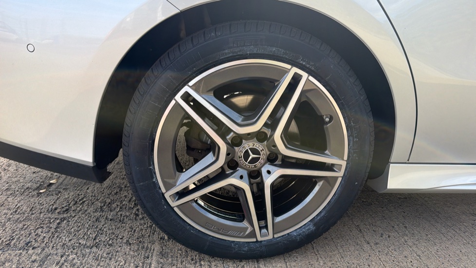 Mercedes-Benz CLA 220d AMG Line 4dr Tip Auto Diesel Saloon - Image 31