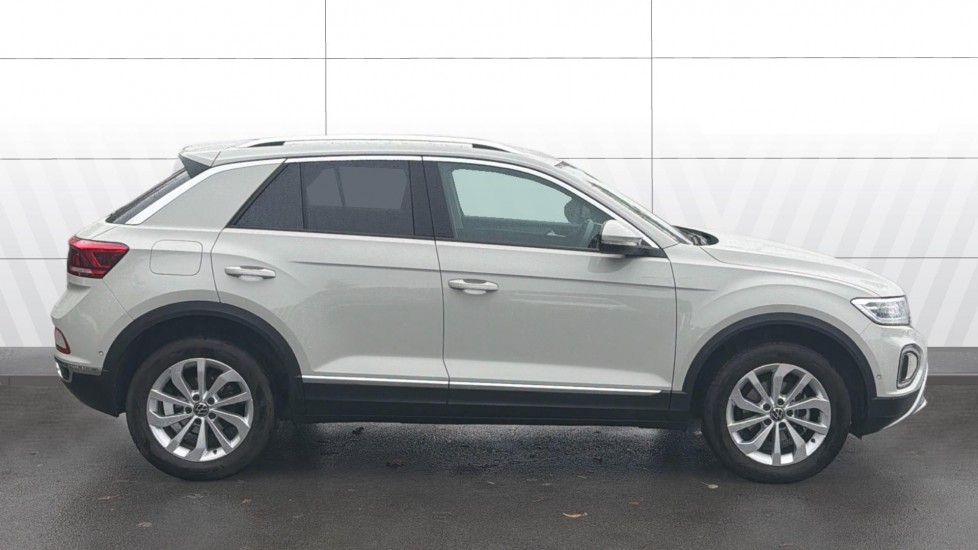 Volkswagen T-Roc 1.5 TSI Style 5dr Petrol Hatchback - Image 3