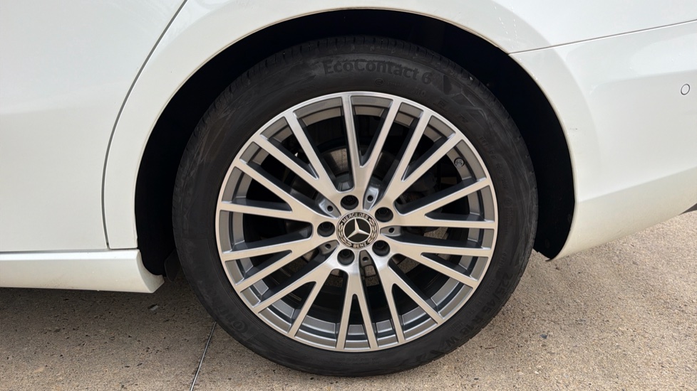 Mercedes-Benz A-Class A180 Sport Executive 4dr Auto Petrol Saloon - Image 28
