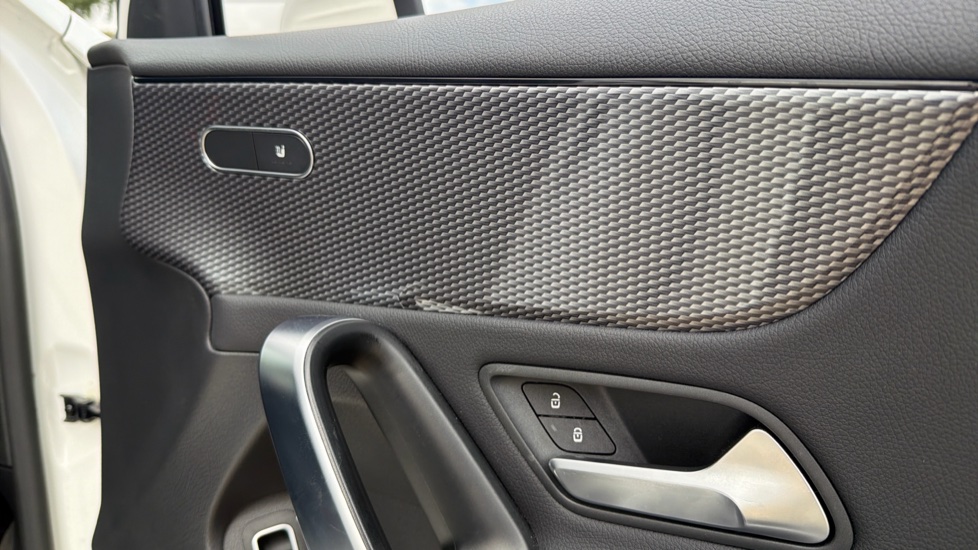 Mercedes-Benz A-Class A180 Sport Executive 4dr Auto Petrol Saloon - Image 35