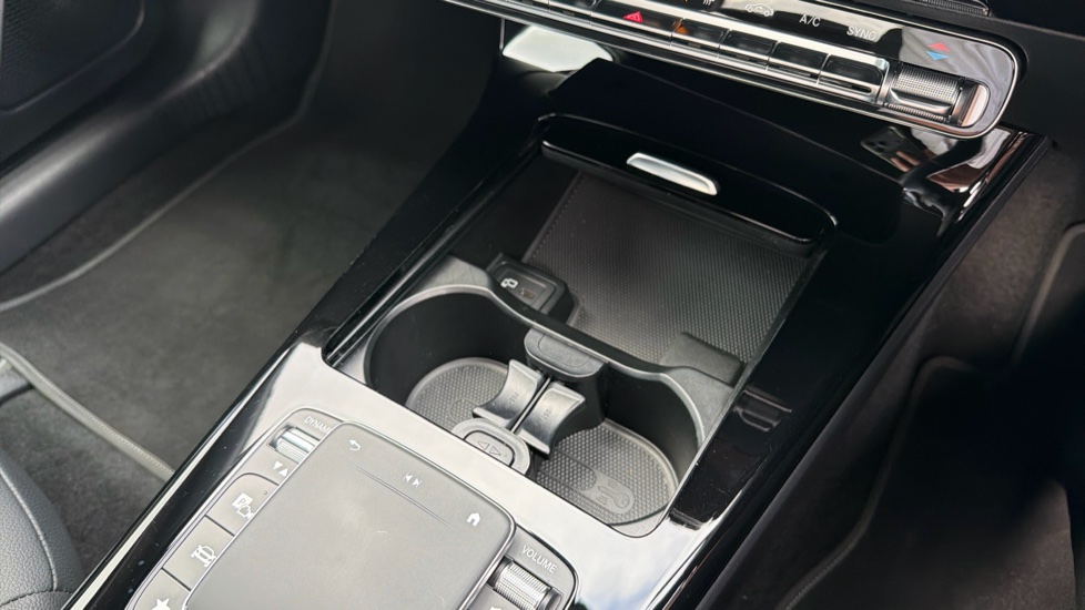 Mercedes-Benz A-Class A180 Sport Executive 4dr Auto Petrol Saloon - Image 48